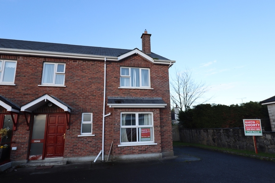 2 Beech Grove, Oldcastle, Co Meath   A82 E820