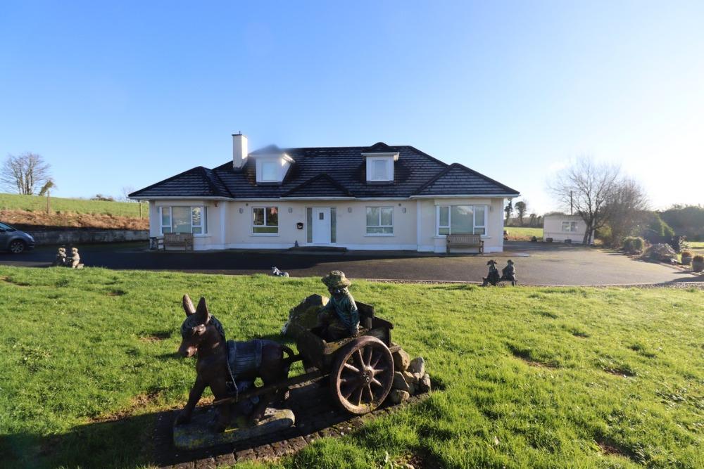 Crosserlough, Ballyjamesduff, Co. Cavan A82E3Y2