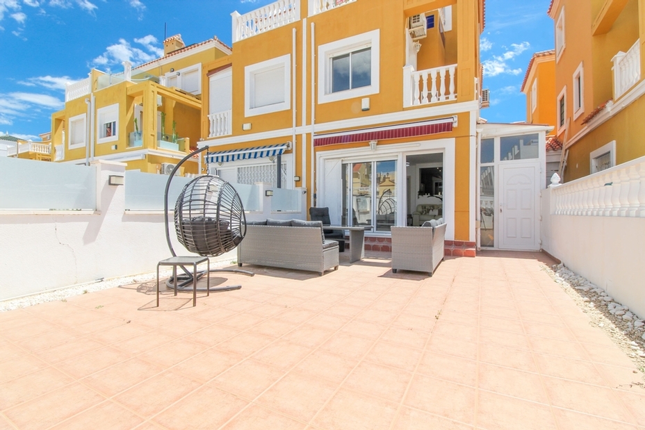 Calle Unamuno, La Zenia, Orihuela Costa